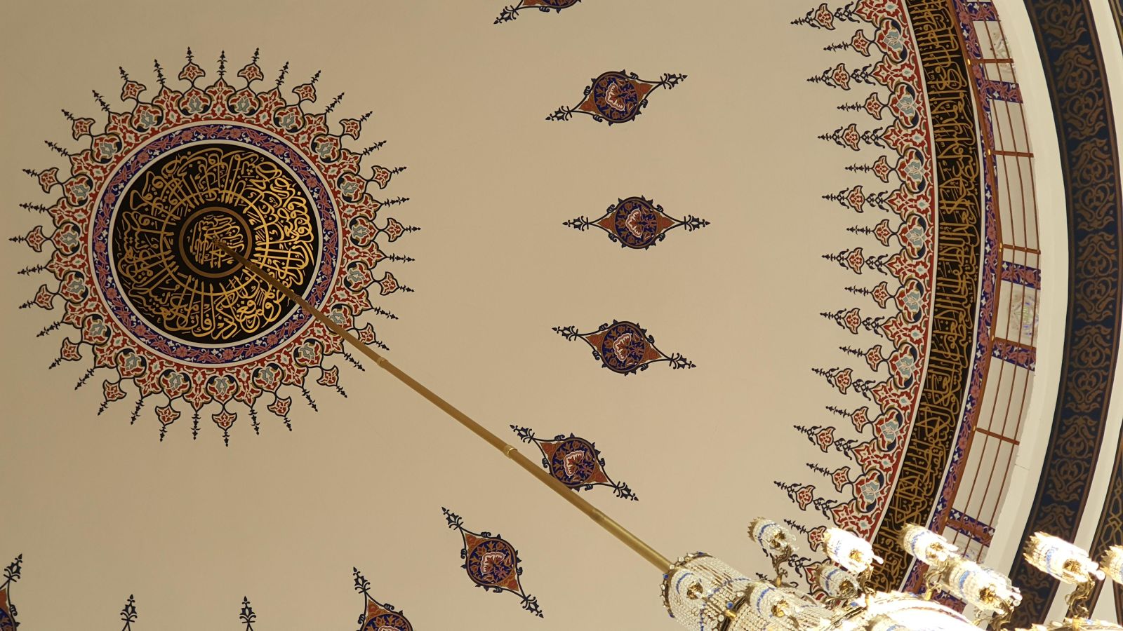 Ordu Camii Nakkaş Ustası | Cami Çini Ustası